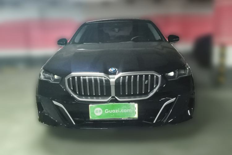 Used BMW i5 2024 eDrive 35L M Sport Package

