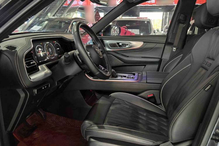 Used GAC Trumpchi GS8 2022 Flagship Series 2.0 TGDI Two-Wheel-Drive Prestige Edition (7 Seats) Interior 3