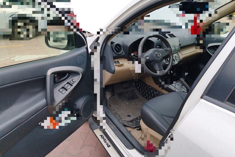 Used Toyota RAV4 2011 2.0L Automatic Classic Edition