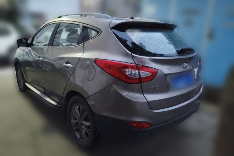 Used Hyundai ix35 2015 2.0L Automatic 2WD Smart Type China IV