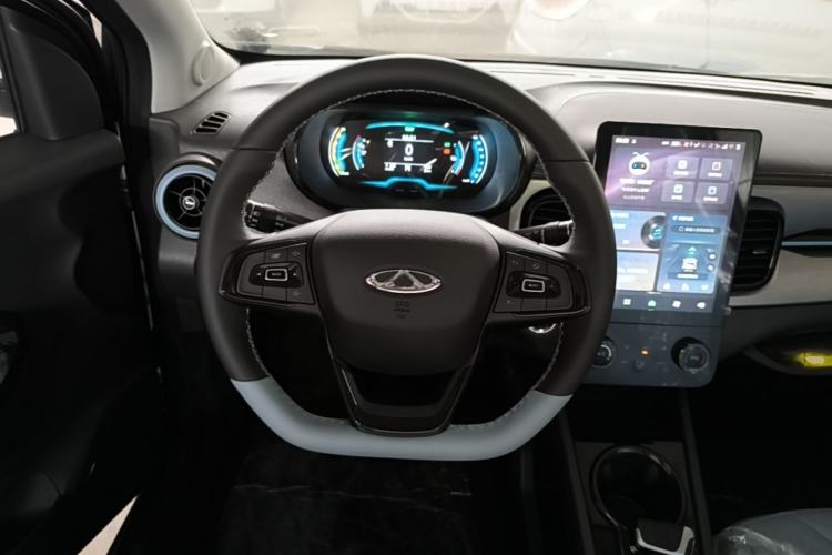Used Chery QQ Little Ant 2024 Revised Version Youth Edition 251 km True Love Edition 25.05 kWh
