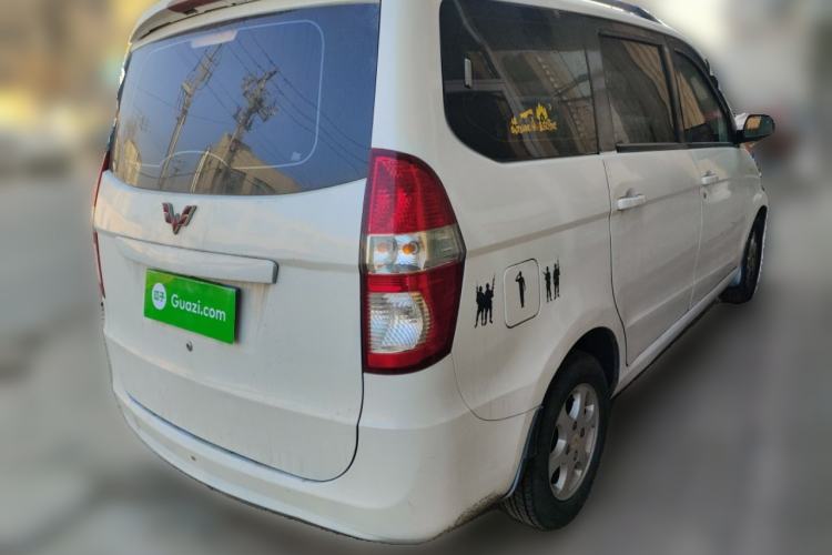 Used Wuling Hongguang 2013 1.2L S Comfort Model China IV Standard