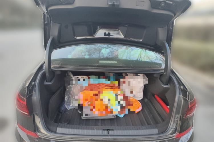 Used Volkswagen Passat New Energy 2022 430 PHEV Hybrid Luxury Edition Trunk