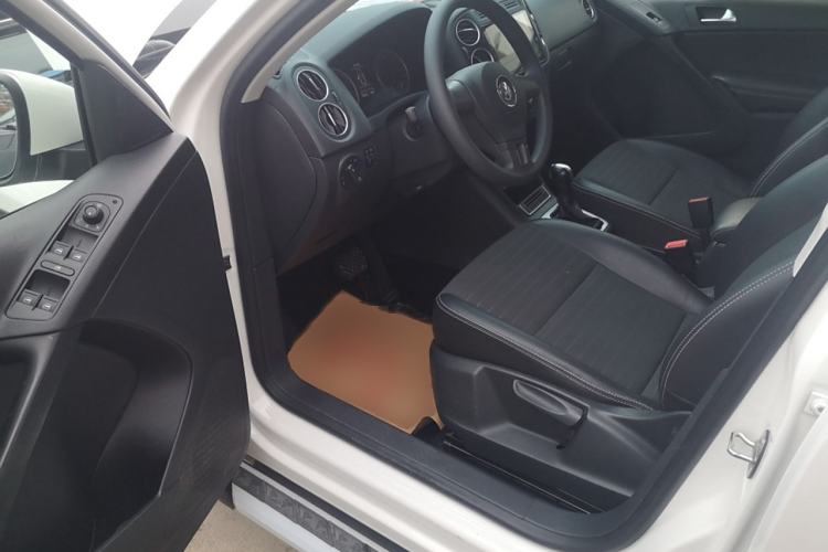 Used Volkswagen Tiguan L 2017 300TSI Automatic Two-Wheel Drive Silk Road Luxury Edition