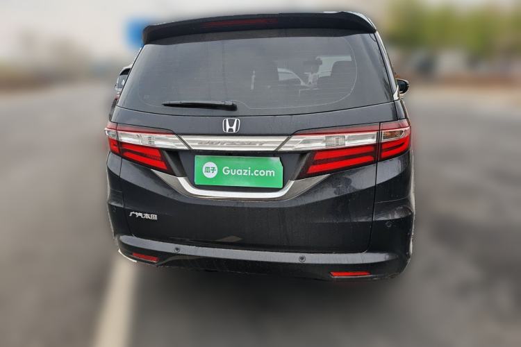 Used Honda Odyssey 2015 Revised 2.4L Luxury Edition Rear