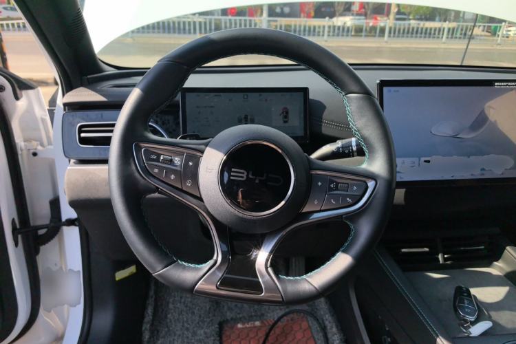 Used BYD Seal 06 New Energy 2025 DM-i Smart Drive 80KM Prestige Model
