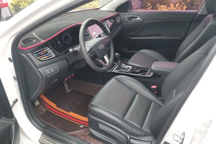 Used Hyundai Mistra 2016 1.8L Automatic Smart GLS
