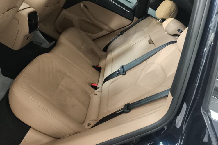 Used Porsche Macan 2018 Macan 2.0T