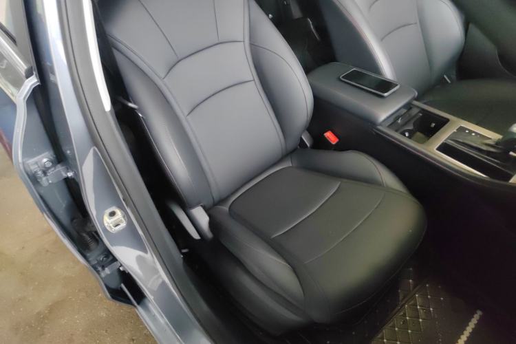 Used Roewe i5 2024 1.5L CVT Luxury Edition
