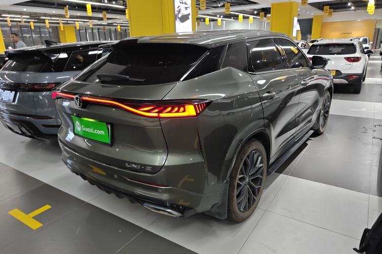 Used CHANGAN UNI-Z New Energy 2024 Blue Whale Smart Electric iDD 125km Excellence Model Rear Right 45 Deg