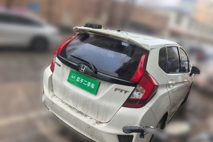 Used Honda Fit 2016 1.5L SES CVT Fashion Sunroof Edition Rear Right 45 Deg