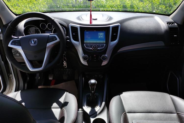 Used CHANGAN CS35 2016 1.6L Manual Luxury Model China V Standard
