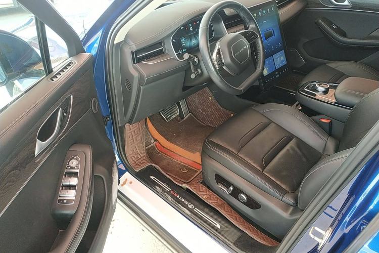 Used SERES SF5 2021 Four-Wheel Drive Freedom Expedition Edition