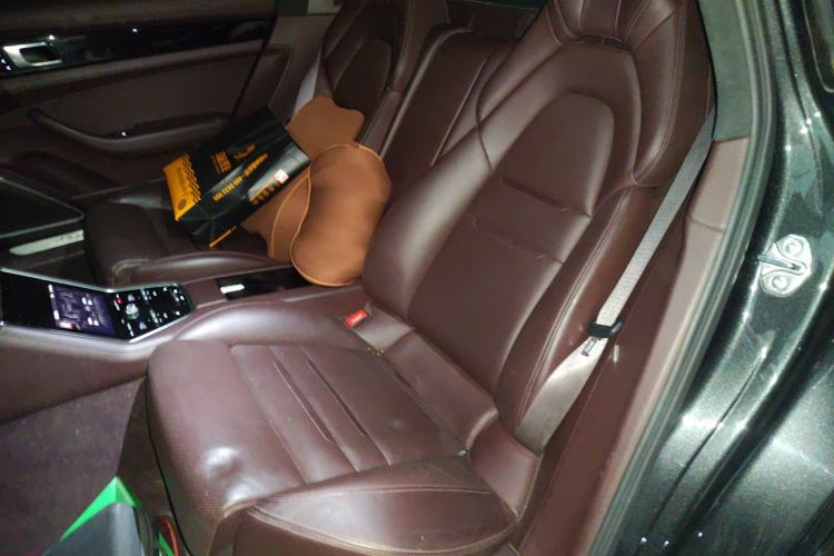 Used Porsche Panamera 2017 Panamera 4 Executive Long Wheelbase 3.0T Left Rear Seat