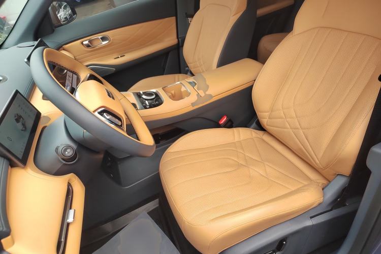 Used Geely Galaxy Galaxy Xingjian 7 EM-i 2025 120km Flagship Edition