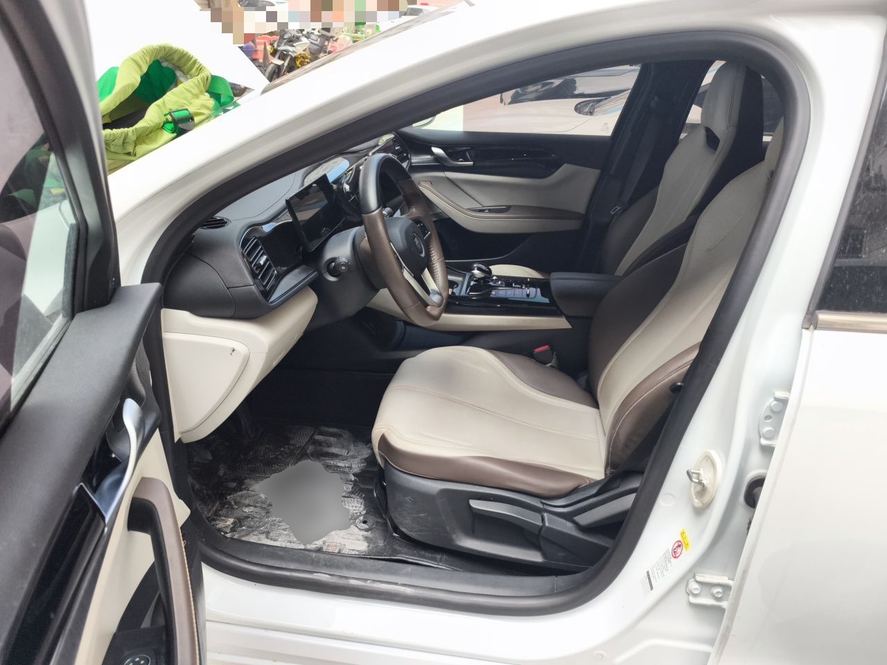 BYD Qin PLUS 2024 HONOR Edition DM-i 55KM Leading Model — снимка 15