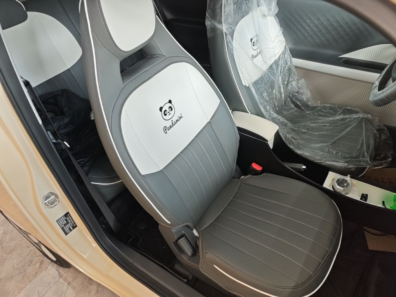 Geely Galaxy Panda 2025 210 km – Yuanqi Bear — снимка 19