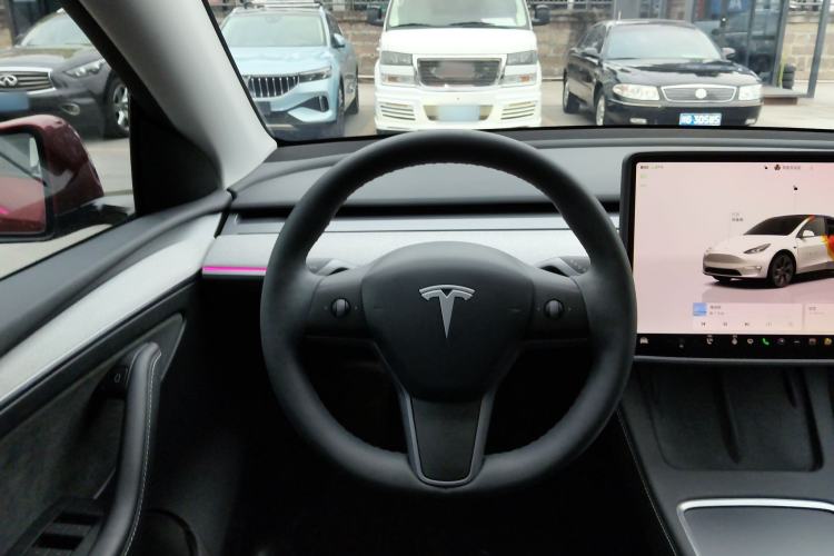 Used Tesla Model Y 2024 Rear-Wheel-Drive Version
