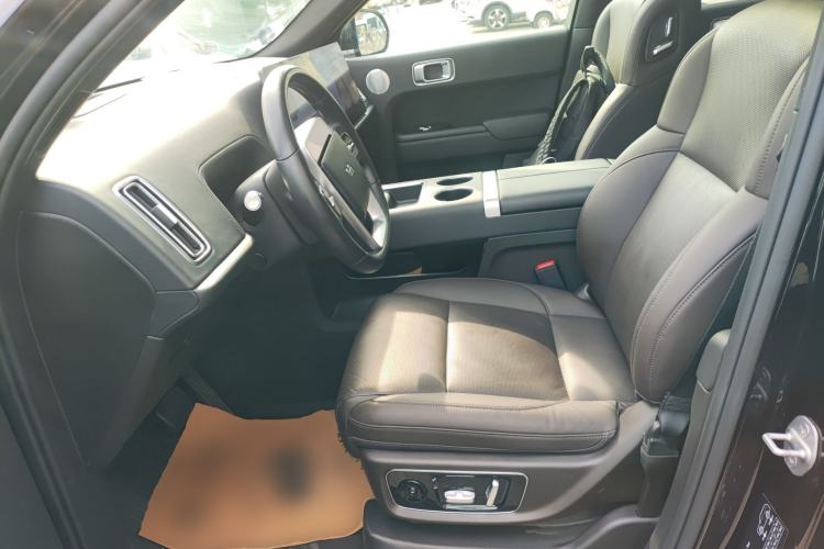 Used Li Auto L8 2023 Pro Model Left Front Seat