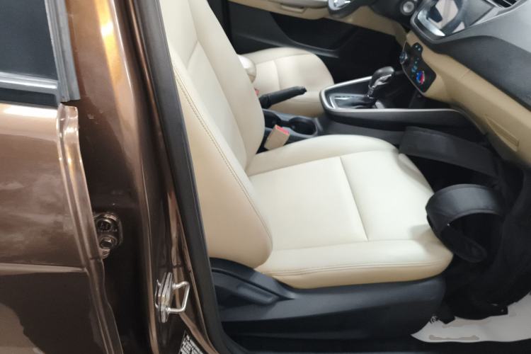 Used Ford Escort 2015 1.5L Automatic Comfort Edition Right Front Seat