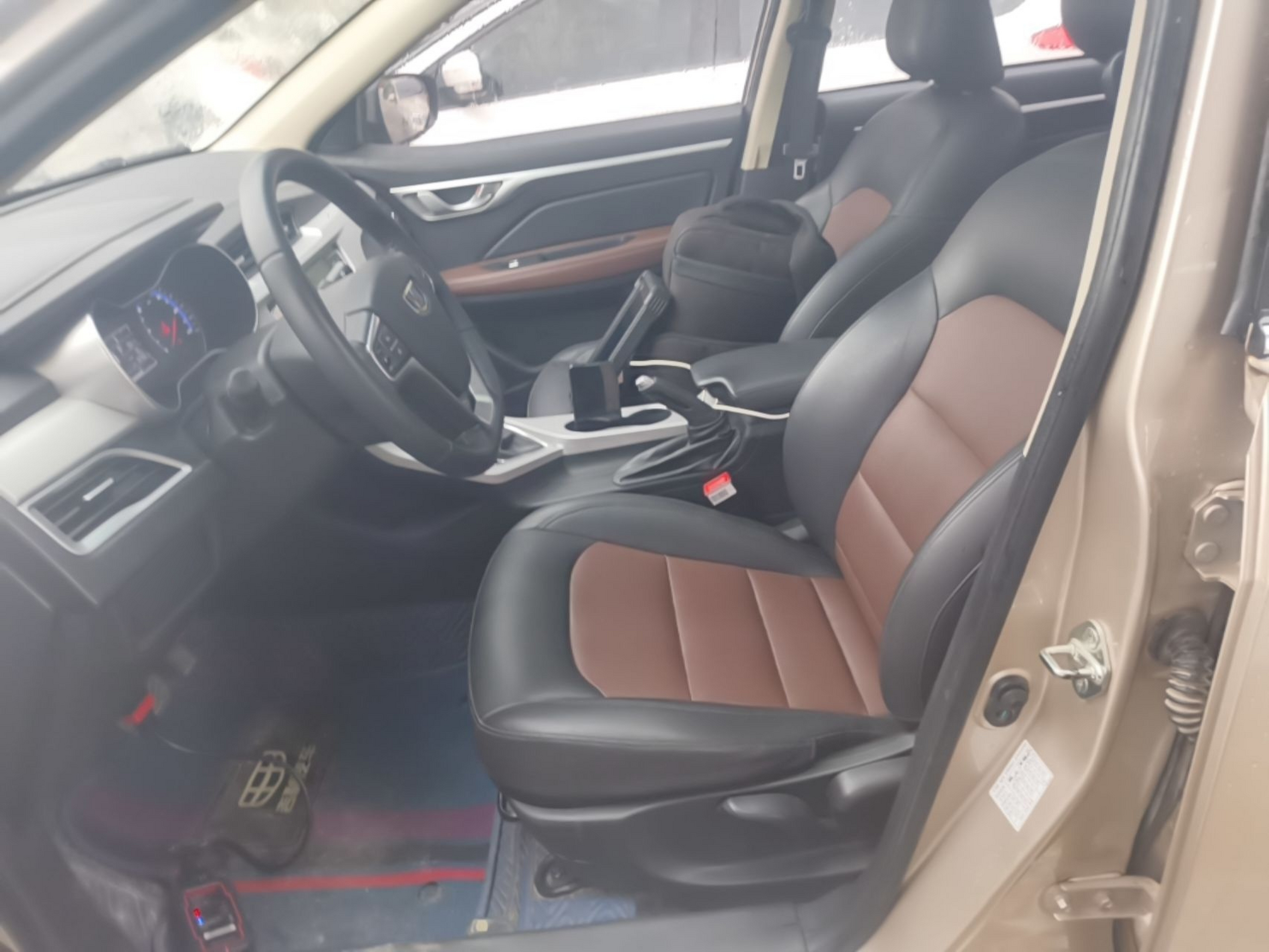 Interior delantero
