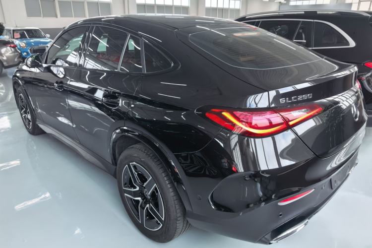 Used Mercedes-Benz GLC Coupe 2024 GLC 260 4MATIC Coupe SUV