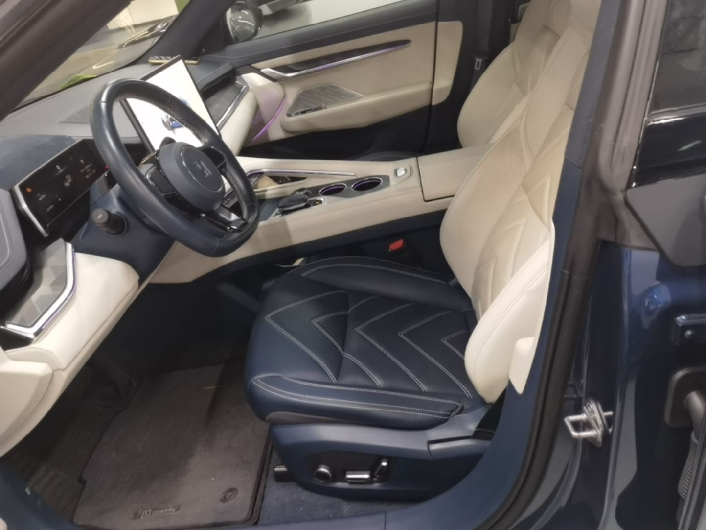 Zeekr 001 2023 WE Edition 86 kWh — снимка 17