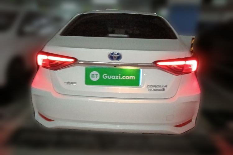 Used Toyota Corolla 2021 Dual-Motor 1.8L E-CVT Elite Edition
