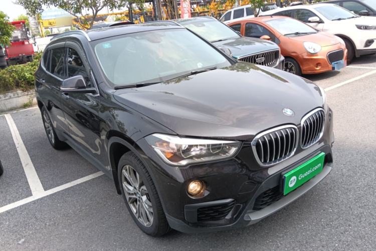 Used BMW X1 2019 sDrive20Li Leading Model Front Right 45 Deg