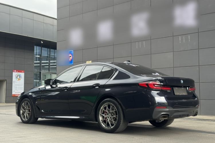 Used BMW 5 Series 2022 525i M Sport Package Exterior 2