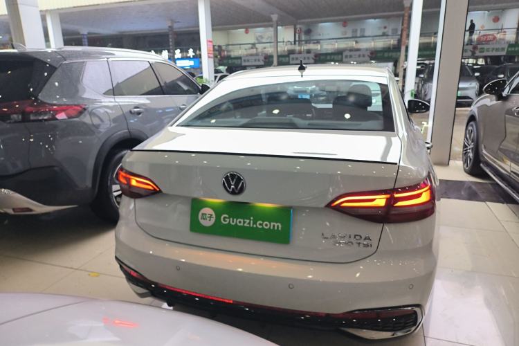 Used Volkswagen Lavida 2023 300TSI DSG Starry Full-Comfort Edition