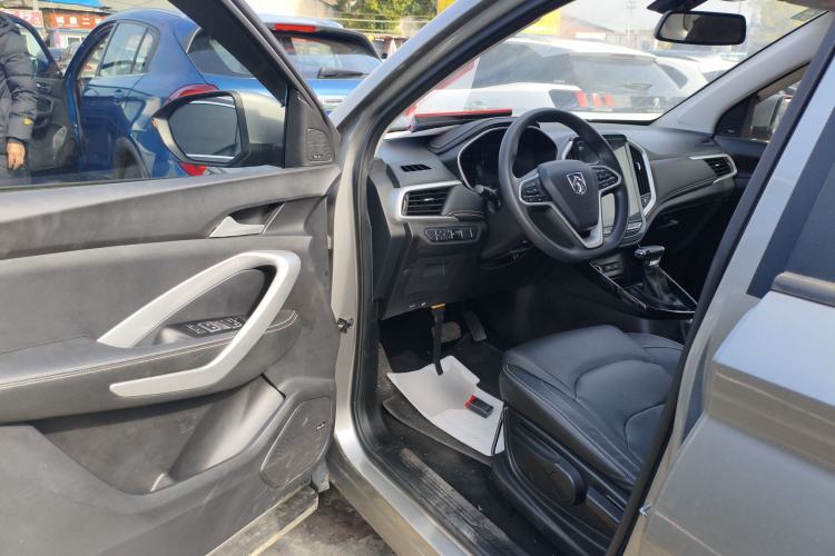 Used Baojun 530 2020 1.5T CVT Luxury Connected Version 7 Seats
