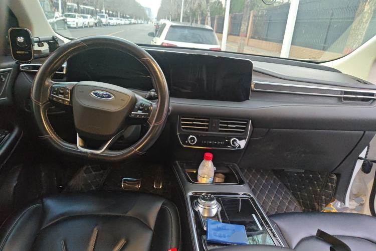 Used Ford Edge 2021 PLUS EcoBoost 245 Two-Wheel-Drive Titanium 7-Seater