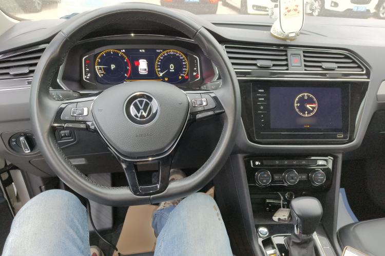 Used Volkswagen Tiguan L 2021 330TSI Automatic Two-Wheel Drive Smart Edition