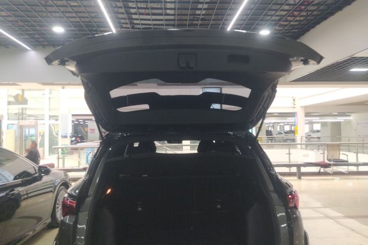 Used Geely Auto Coolray 2025 Bin Yue L 1.5T DCT Starlight Edition
