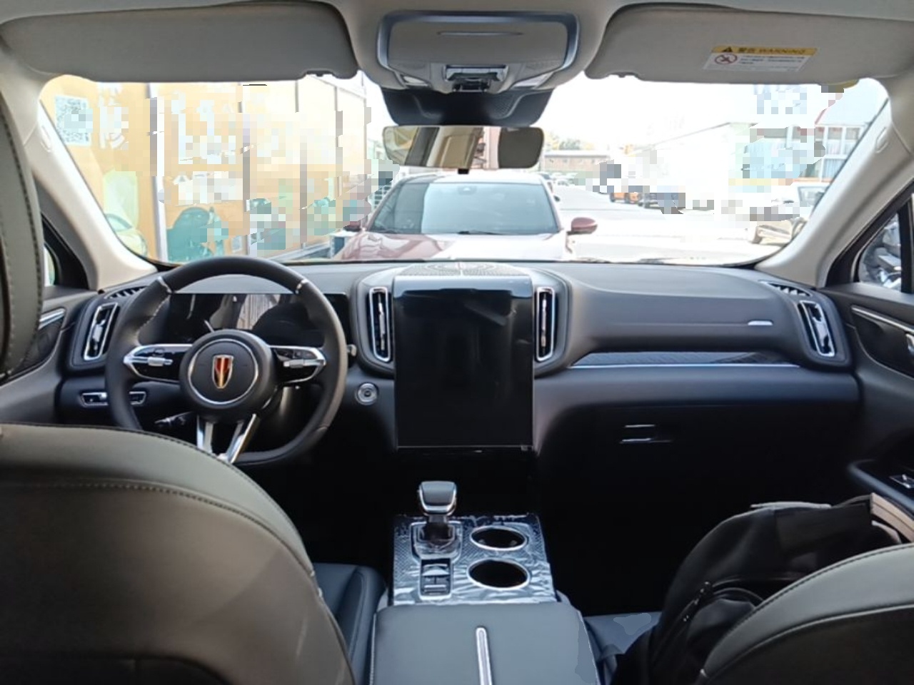 Hongqi HS3 PHEV 2025 Model 117km Jingwei Edition — снимка 12