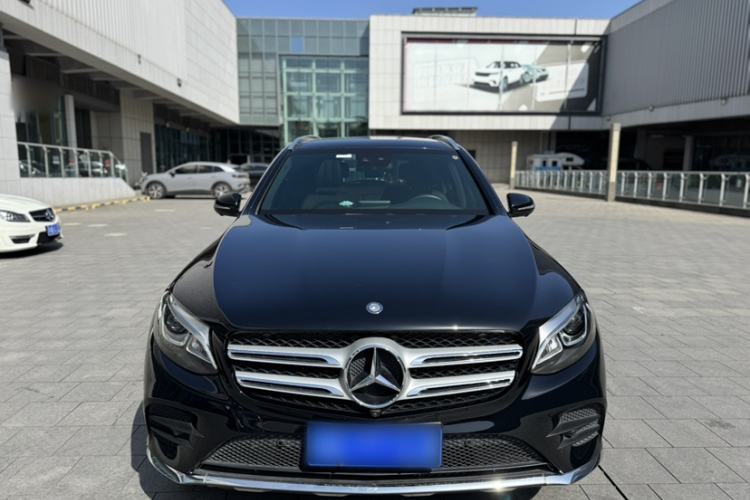 Used Mercedes-Benz GLC 2017 GLC 260 4MATIC Luxury Model
