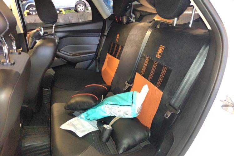 Used Ford Focus 2015 Sedan 1.6L Manual Fashion Edition