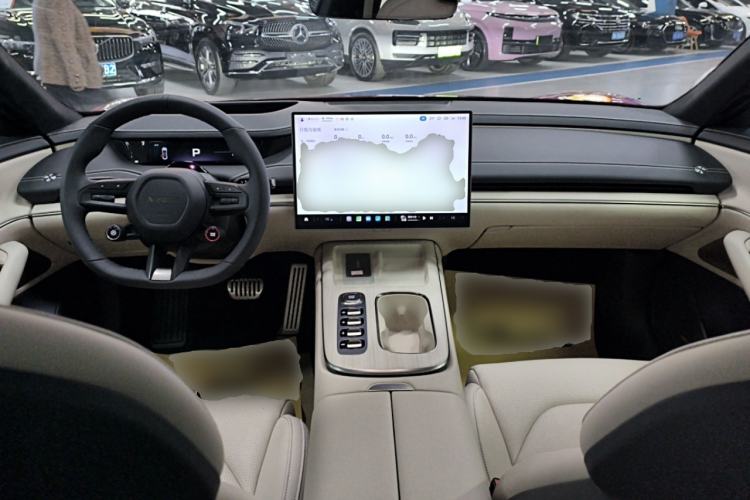 Used Xiaomi Auto SU7 2024 Four-Wheel Drive Ultra-Long Range Advanced Intelligent Driving Max Edition Center Console