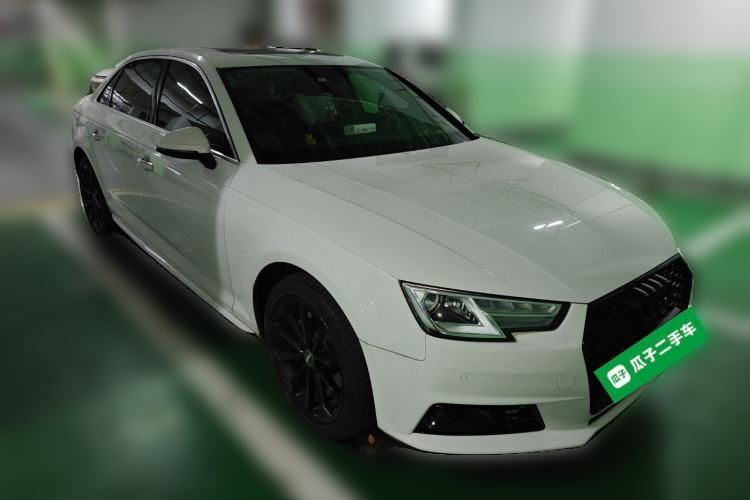 Used Audi A4L 2018 30th Anniversary Edition 40 TFSI Trendy Model Front Right 45 Deg