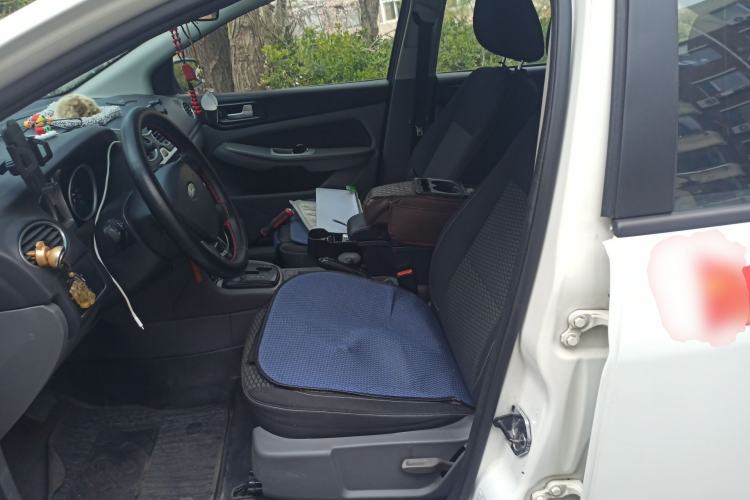 Used Ford Focus 2013 Hatchback Classic 1.8L Automatic Base Model Left Front Seat