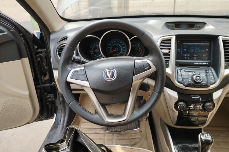 Used CHANGAN Eado 2012 1.6L Manual Luxury Version China IV Standard
