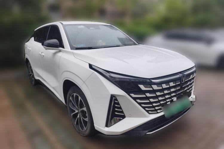 Used CHANGAN UNI-Z New Energy 2024 Blue Whale Smart Electric iDD 125km Beyond Edition Front Right 45 Deg