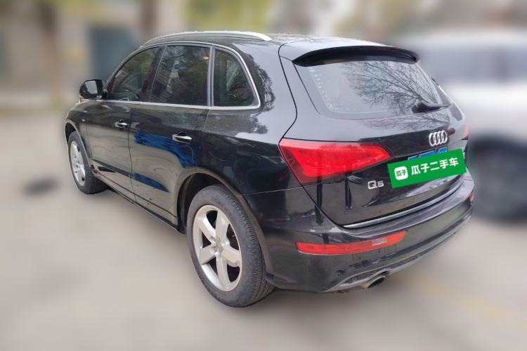 Used Audi Q5 2017 Plus 40 TFSI Ambition Model