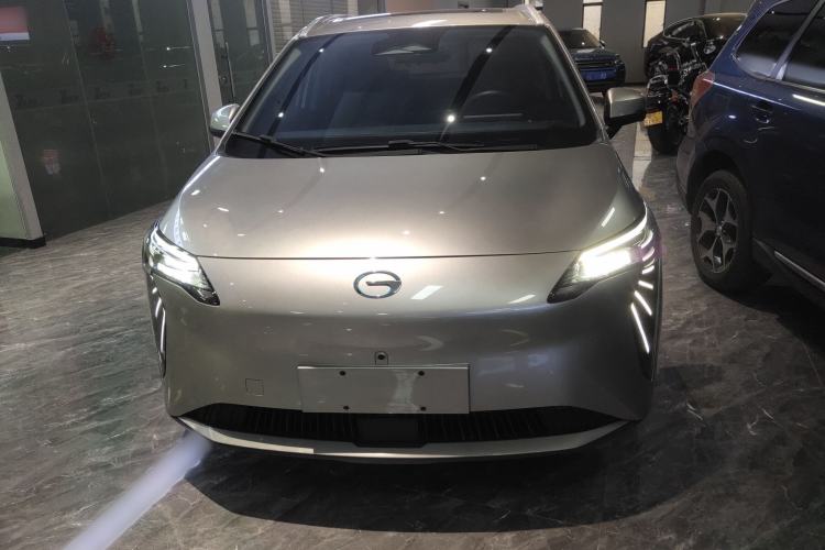 Used AION Y 2023 Plus 510 Smart Edition