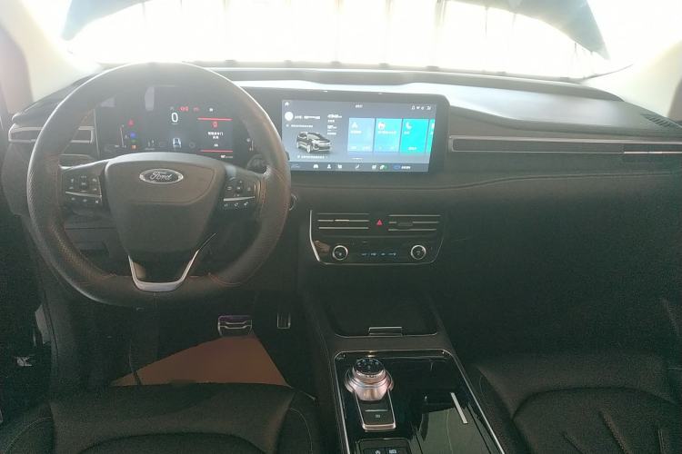 Used Ford Edge 2021 PLUS EcoBoost 245 Two-Wheel-Drive Titanium 7-Seater