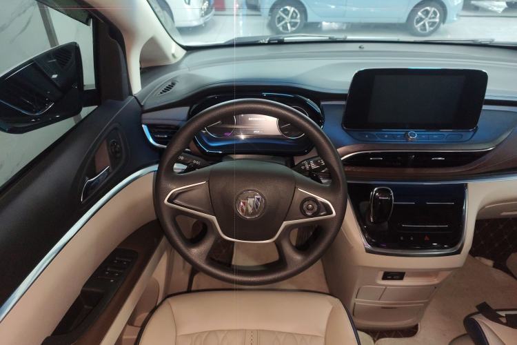 Used Buick GL8 2022 Land Cruiser Executive Class 652T Comfort Model