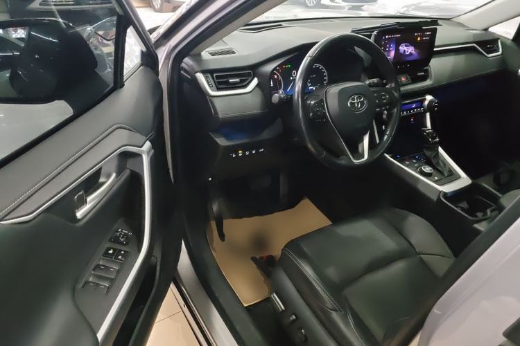 Used Toyota Wildlander 2023 Dual-Motor 2.5L E-CVT Four-Wheel Drive Prestige Edition