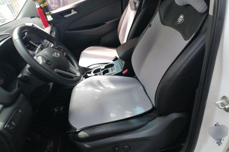 Used Hyundai Tucson 2018 1.6T Dual-Clutch Two-Wheel Drive 15th Anniversary Special Edition Left Front Seat