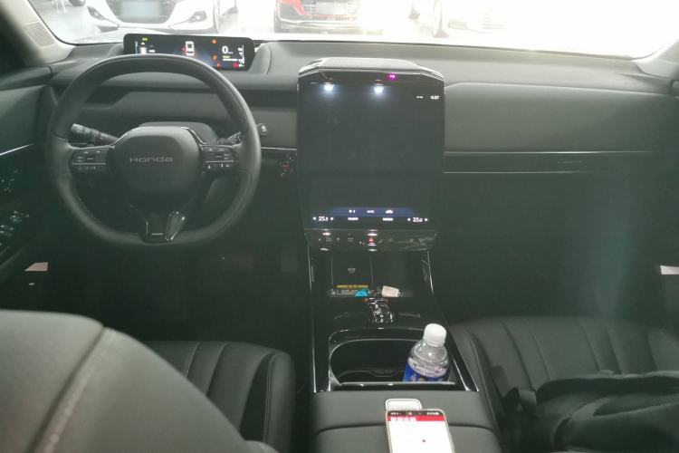 Used Honda P7 2025 Rear-Drive Long-Range Pro